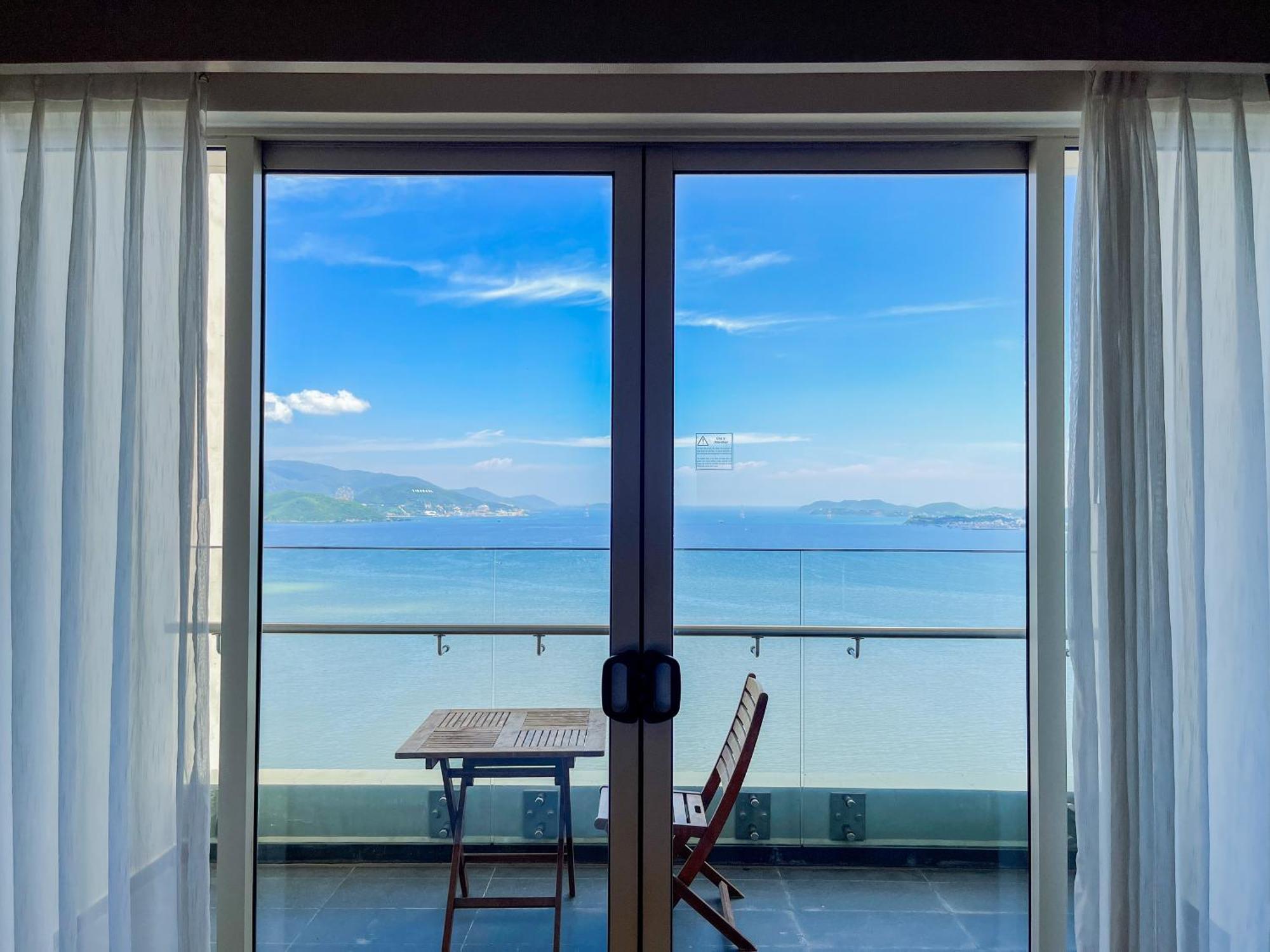 The Sea Luxury Nha Trang Apartment Exterior photo